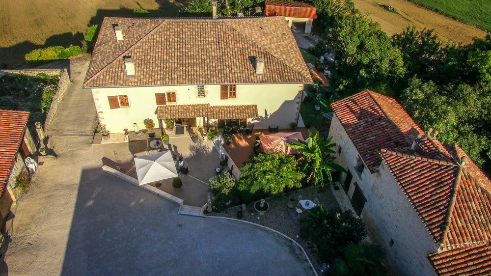 Chambre D'Hotes Domaine Le Castagne Auch Zewnętrze zdjęcie